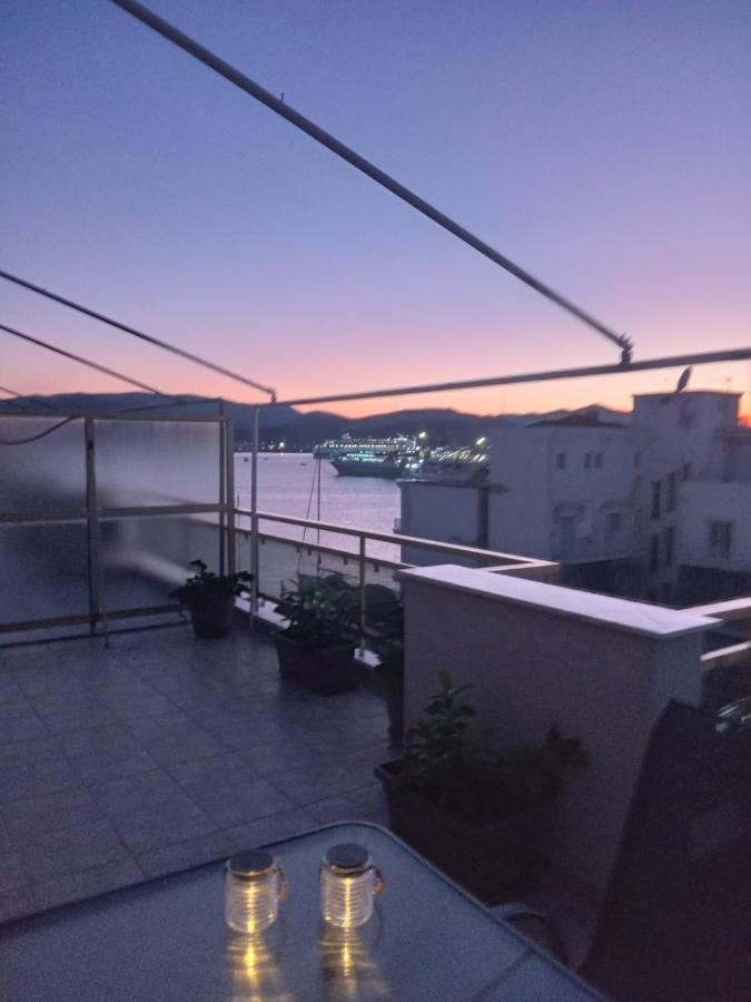 Cozy Seaside Penthouse With Sea & Mountain View. Apartment Volos Exterior photo